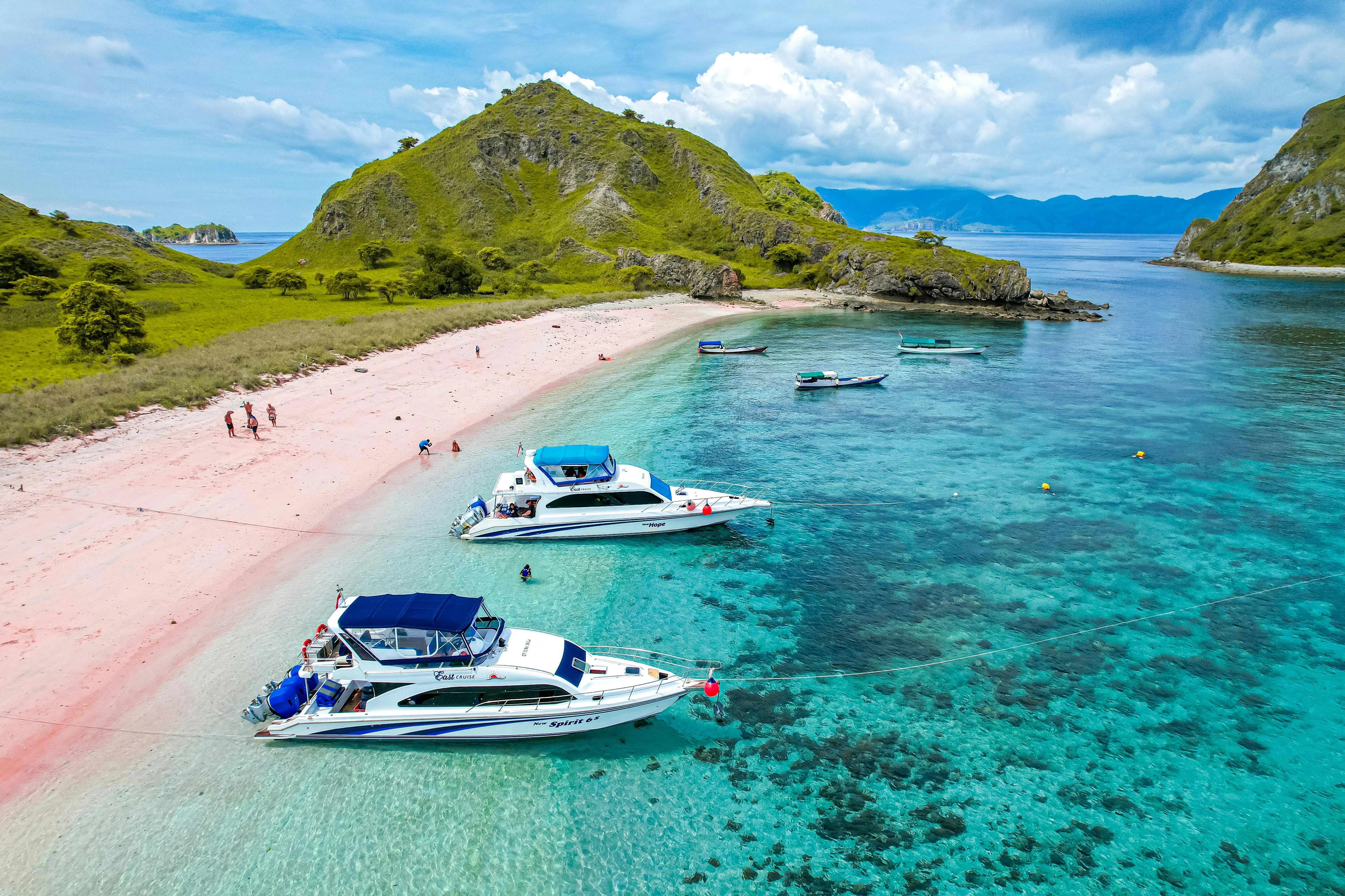 Paket Tour Labuan Bajo Komodo 3 Hari 2 Malam